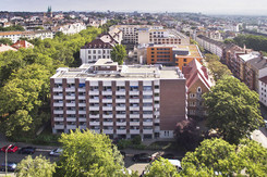 Blick nach Osten, im Hintergrund das Mutterhaus und die Diakonie Kliniken